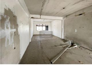 Продажа 4 спальни торговое помещение в Khlong Luang, Патумтани