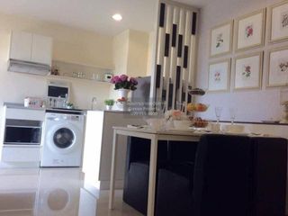For sale 2 bedrooms condo in Phra Khanong, Bangkok