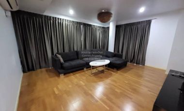 Condo en venta de 2 habitaciones en Huai Khwang, Bangkok