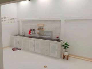 Продажа 2 спальни таунхаус в Khlong Luang, Патумтани