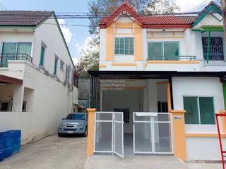 Продажа 2 спальни таунхаус в Khlong Luang, Патумтани