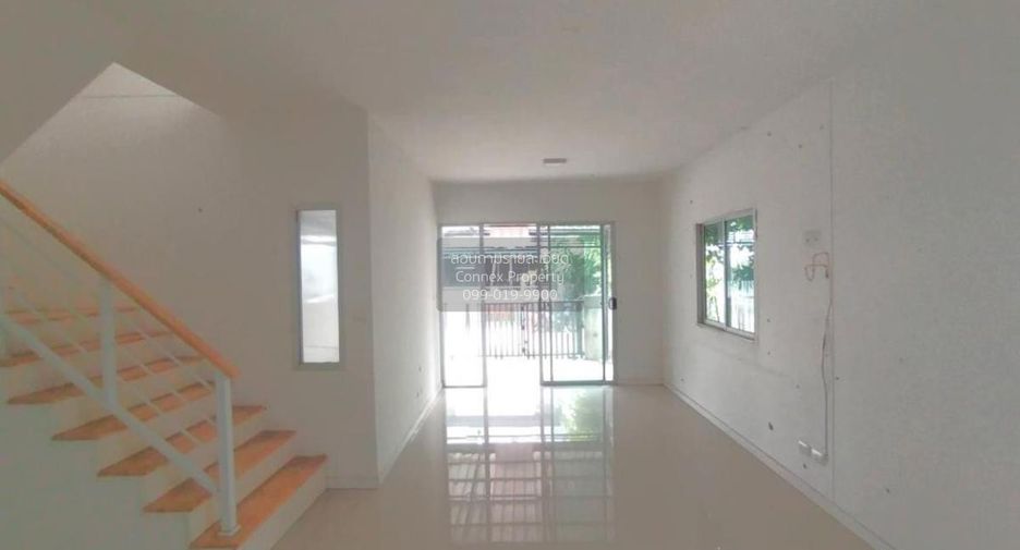 Продажа 3 спальни таунхаус в Khlong Luang, Патумтани