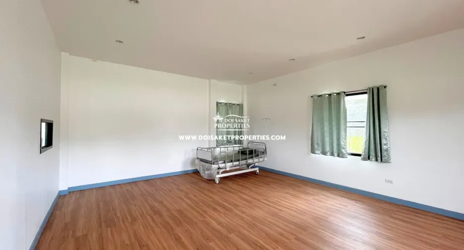 For sale 5 ベッドルーム house in Doi Saket, Chiang Mai