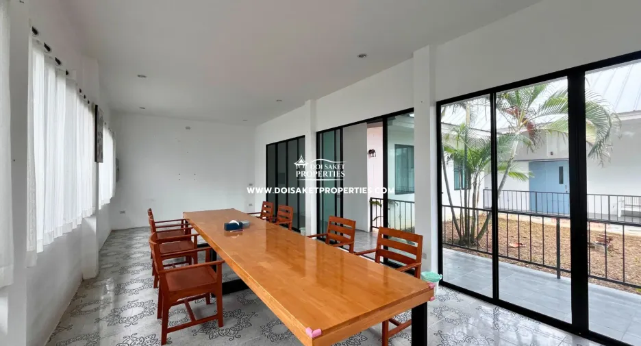 For sale 5 ベッドルーム house in Doi Saket, Chiang Mai
