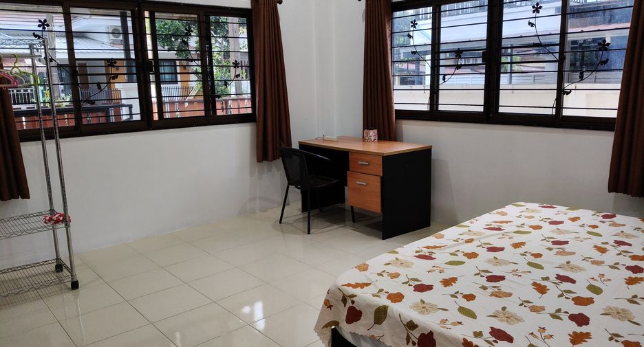 For rent 2 bedrooms house in Mueang Phuket, Phuket