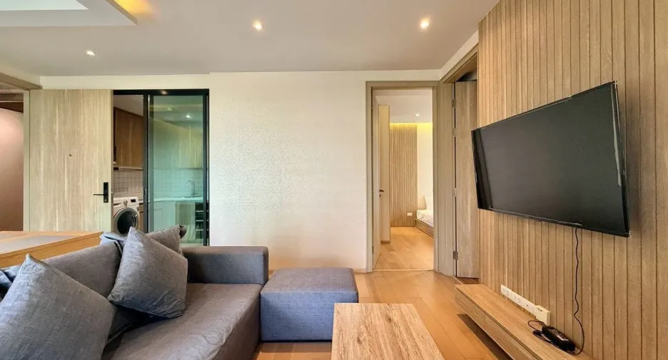 For rent 2 bedrooms condo in Watthana, Bangkok