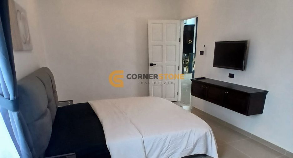 Casa en alquiler y en venta de 6 habitaciones en Bang Lamung, Chonburi