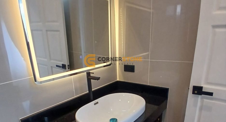 Casa en alquiler y en venta de 6 habitaciones en Bang Lamung, Chonburi