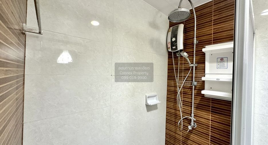 Wohnung zur Miete mit 1 Zimmer in Huai Khwang, Bangkok