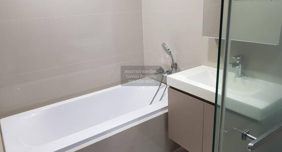 For rent 2 bedrooms condo in Pathum Wan, Bangkok