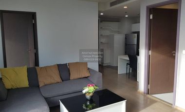 For rent 2 bedrooms condo in Pathum Wan, Bangkok