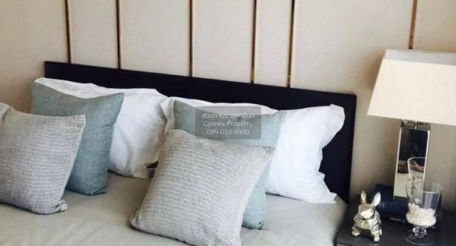For rent 2 bedrooms condo in Huai Khwang, Bangkok