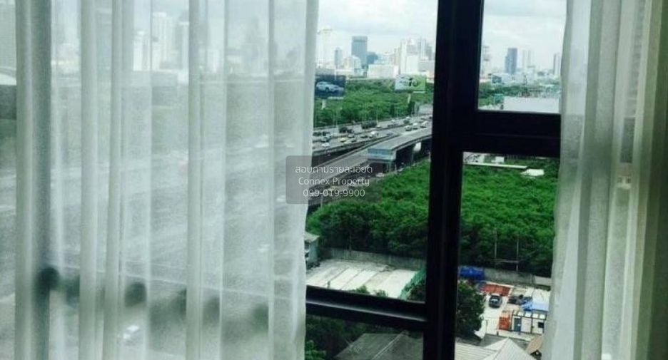 For rent 2 bedrooms condo in Huai Khwang, Bangkok