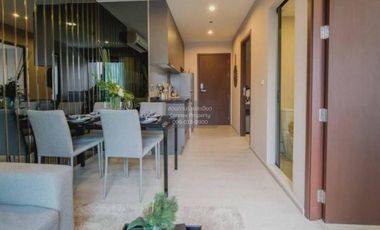 For rent 2 bedrooms condo in Huai Khwang, Bangkok