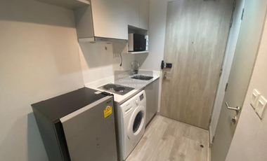 Condo en alquiler de 1 habitaciones en Huai Khwang, Bangkok