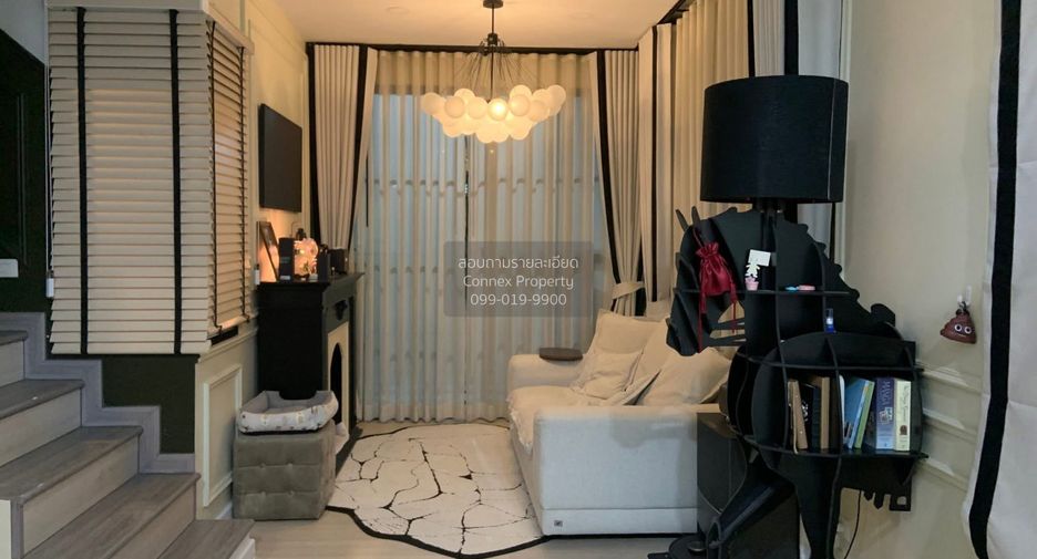 For rent 2 bedrooms townhouse in Lat Krabang, Bangkok