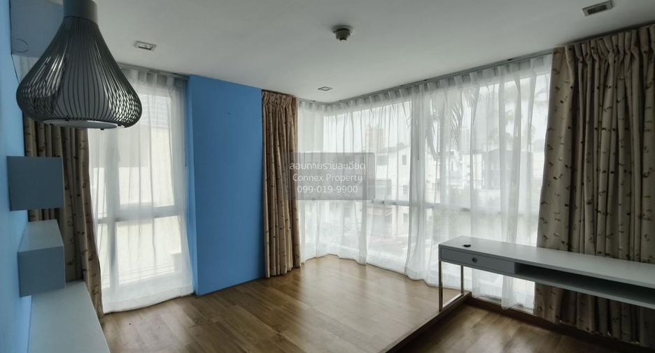 For rent 1 bed condo in Phaya Thai, Bangkok