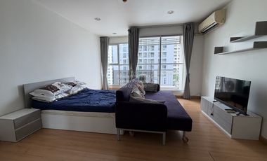 Wohnung zur Miete mit 1 Zimmer in Pathum Wan, Bangkok