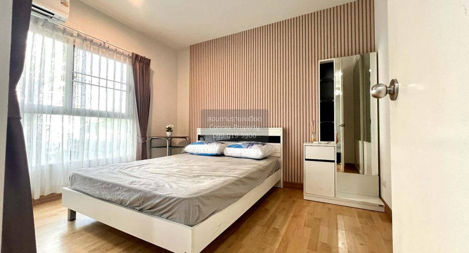 À louer 1 chambre condo à Thon Buri, Bangkok