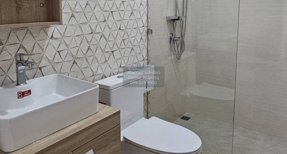 For rent 3 ベッドルーム house in Bang Lamung, Chonburi