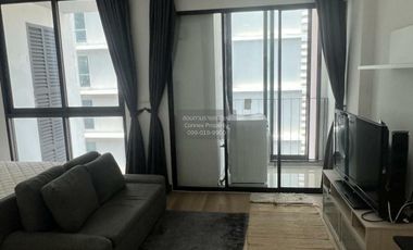 Condo en alquiler de 1 habitaciones en Huai Khwang, Bangkok