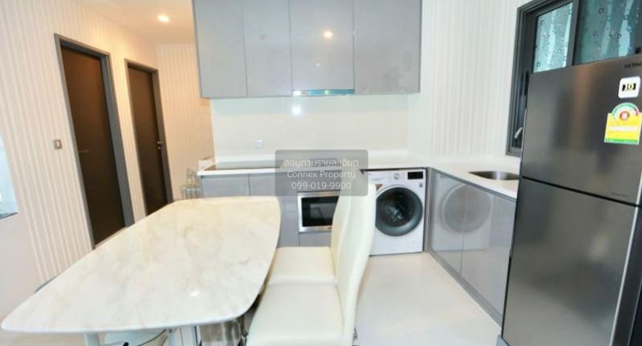 For rent 2 bedrooms condo in Ratchathewi, Bangkok
