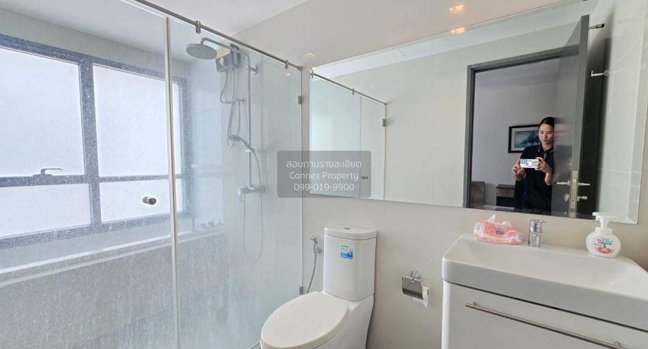 For rent 2 bedrooms condo in Ratchathewi, Bangkok