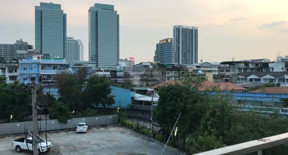 出租 1 卧室 公寓 在 Huai Khwang, 曼谷