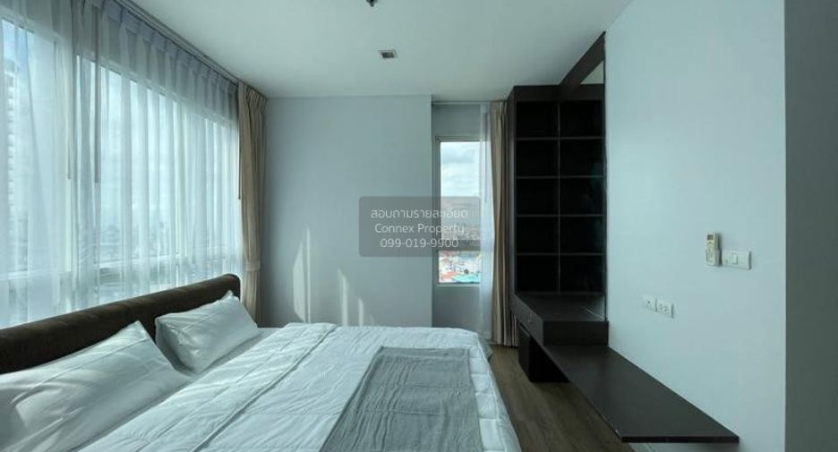 For rent 3 bedrooms condo in Khlong Toei, Bangkok