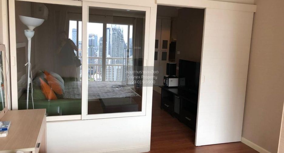 For rent 1 bed condo in Watthana, Bangkok