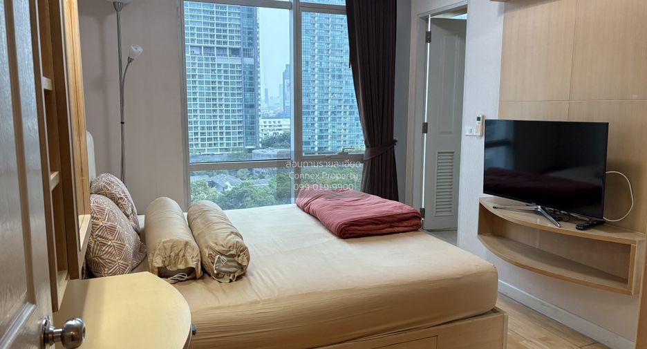 For rent 2 bedrooms condo in Sathon, Bangkok