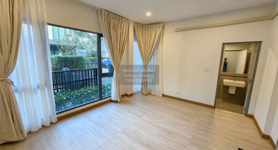 Haus zur Miete mit 4 Zimmer in Prawet, Bangkok
