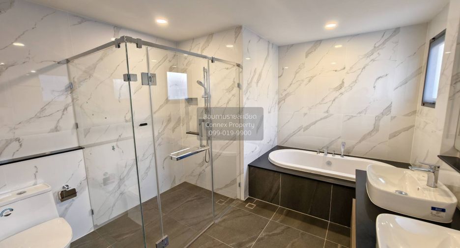 Haus zur Miete mit 4 Zimmer in Prawet, Bangkok