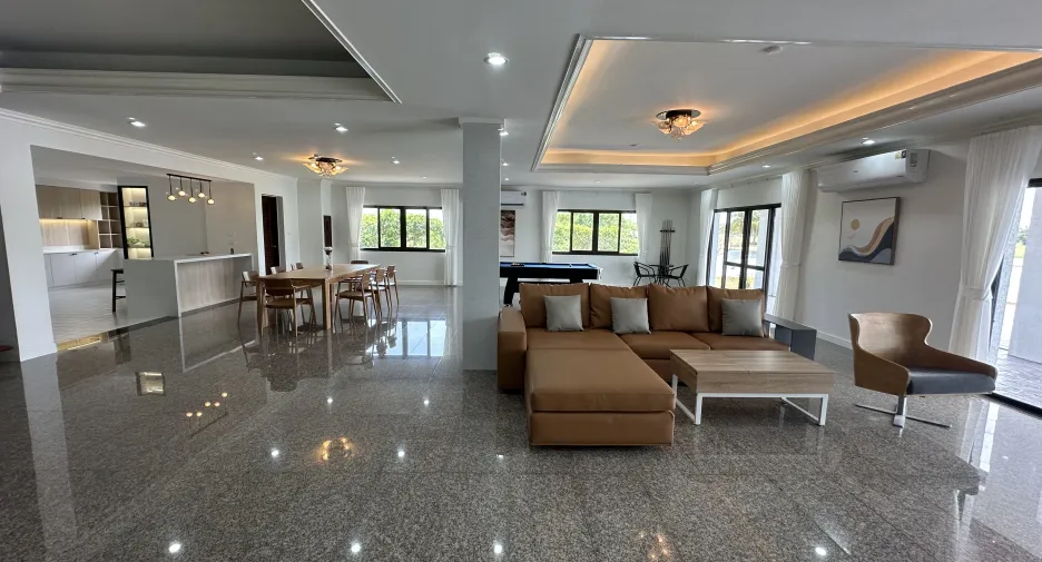 出租 5 卧室 别墅 在 Bang Pakong, Chachoengsao