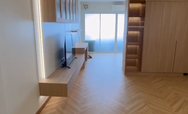 For sale 1 bed condo in Pathum Wan, Bangkok