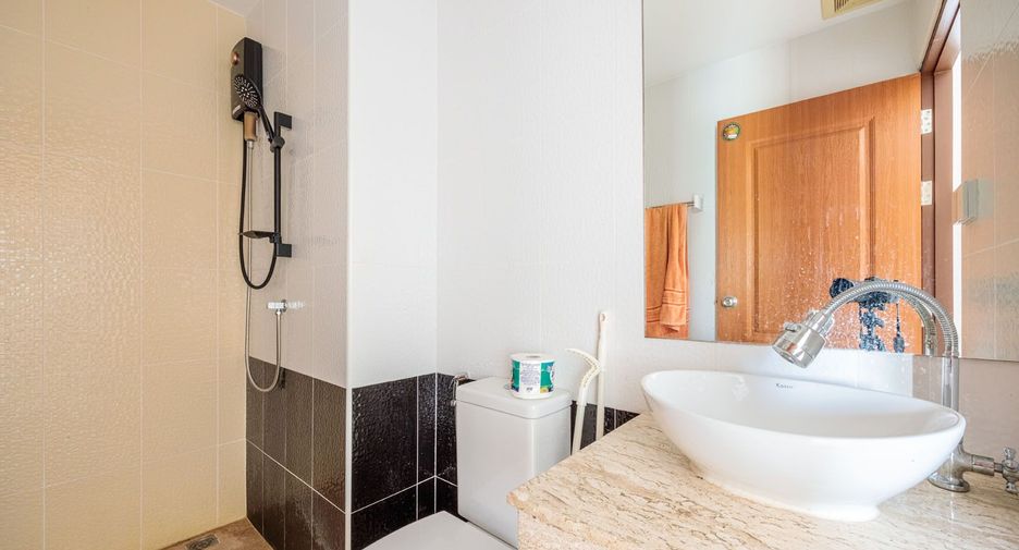For sale 1 bed condo in Jomtien, Pattaya