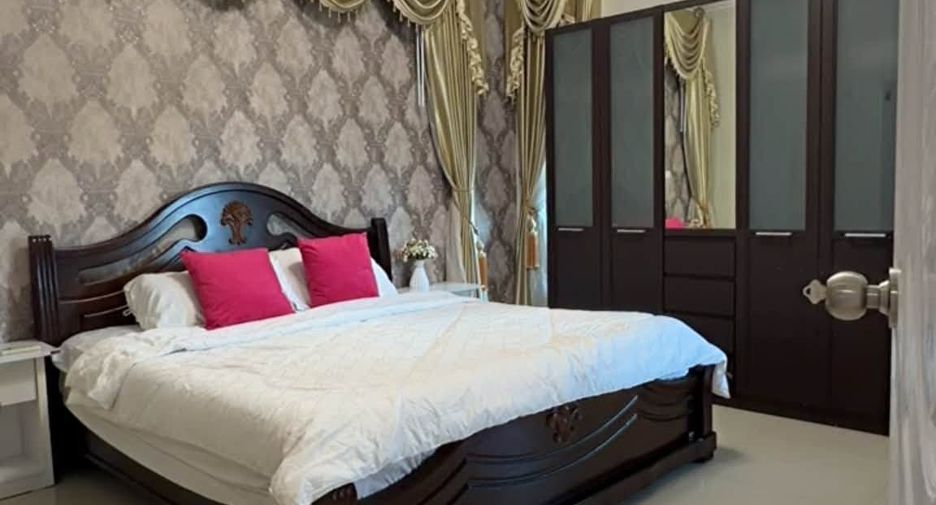 For rent 3 bedrooms house in Bang Lamung, Chonburi