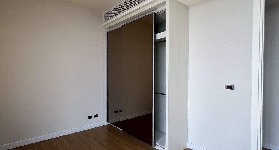 For rent 2 bedrooms condo in Bang Kho Laem, Bangkok