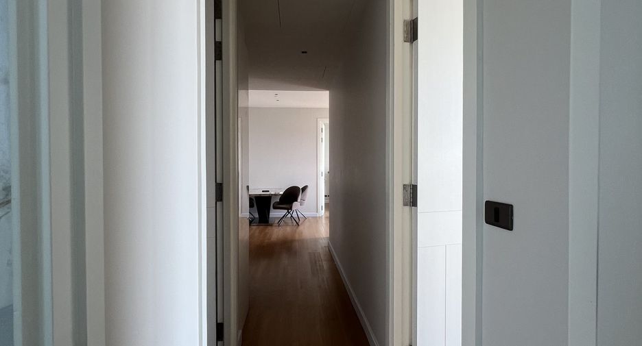 For rent 2 bedrooms condo in Bang Kho Laem, Bangkok