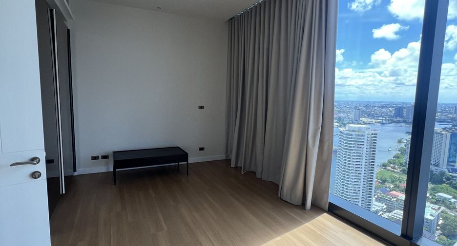 For rent 2 bedrooms condo in Bang Kho Laem, Bangkok