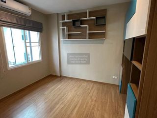 For rent 3 bedrooms townhouse in Chom Thong, Bangkok