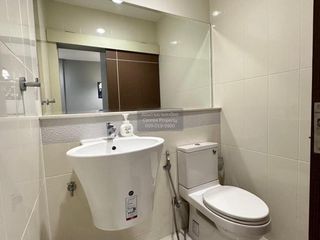 For rent 3 bedrooms townhouse in Chom Thong, Bangkok