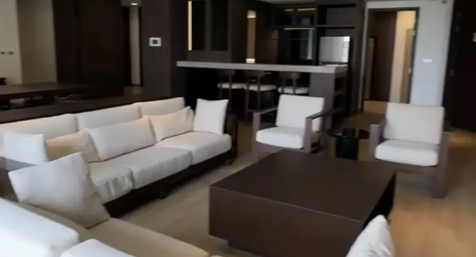 À vendre 4 chambres condo à Suan Luang, Bangkok