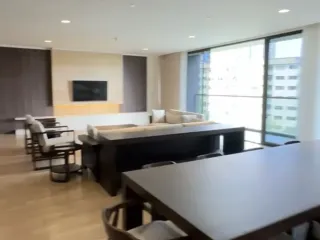 À vendre 4 chambres condo à Suan Luang, Bangkok