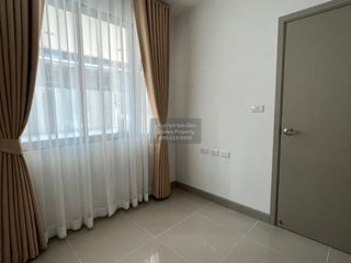 For rent 4 ベッドルーム townhouse in Bang Khen, Bangkok