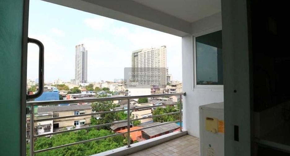 出租 2 卧室 公寓 在 Khlong San, 曼谷
