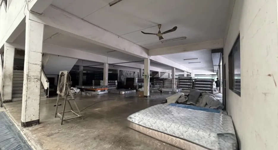 À louer et à vendre entrepôt à Bang Bon, Bangkok