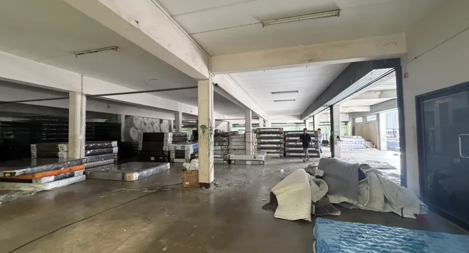 À louer et à vendre entrepôt à Bang Bon, Bangkok