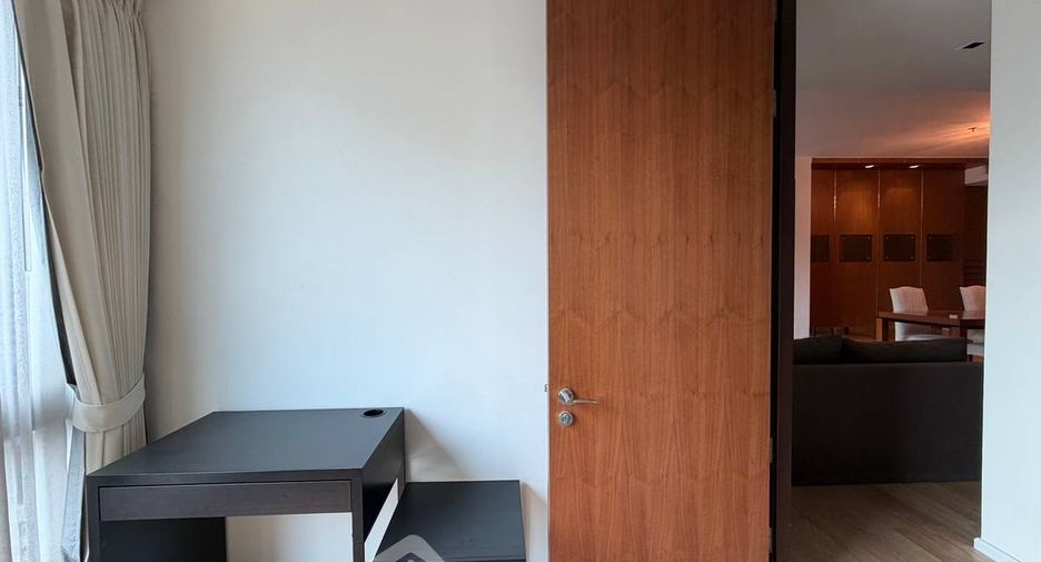 Condo en alquiler y en venta de 2 habitaciones en Khlong Toei, Bangkok