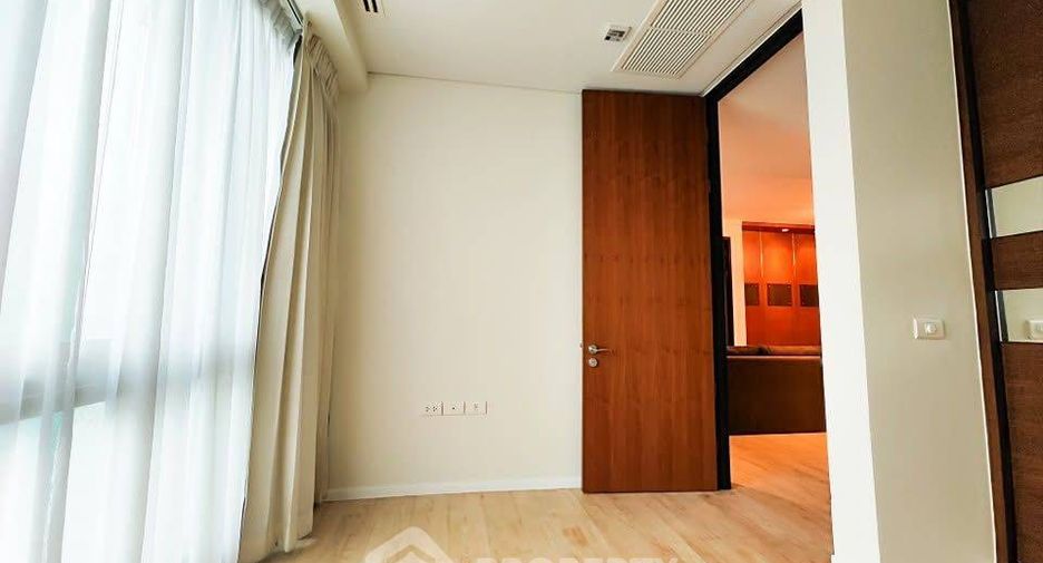 À louer et à vendre 2 chambres condo à Khlong Toei, Bangkok